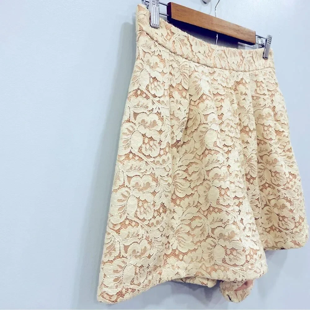 ANTHROPOLOGIE 6 Ivory Lace Pleated High Waisted Shorts Culotte Ballet Fairycore - Picture 7 of 16